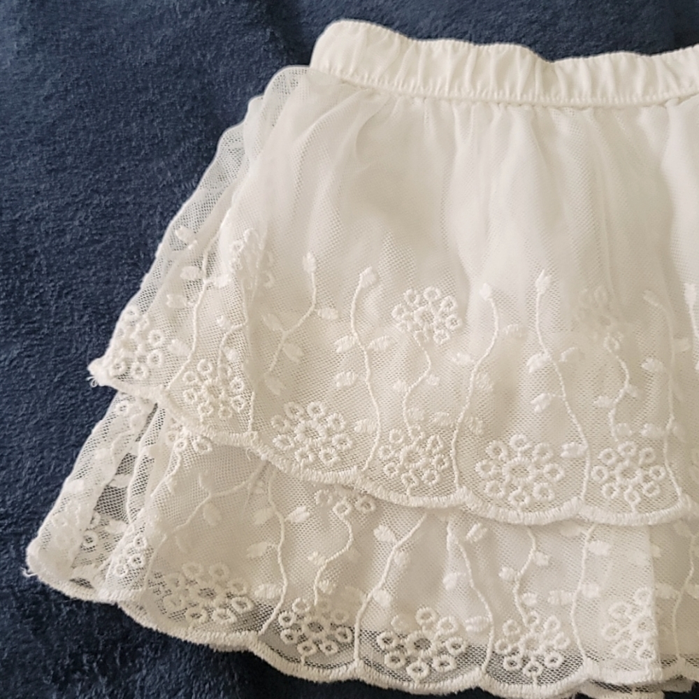Carter's lace skirt 24M